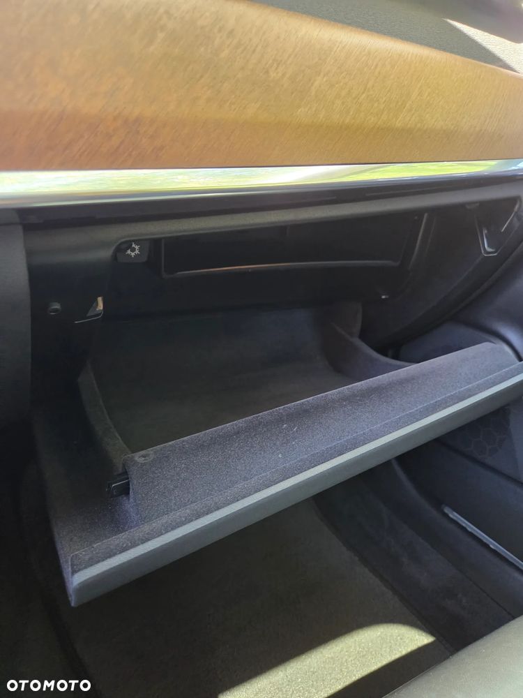 Volvo V90 D4 Inscription - 24