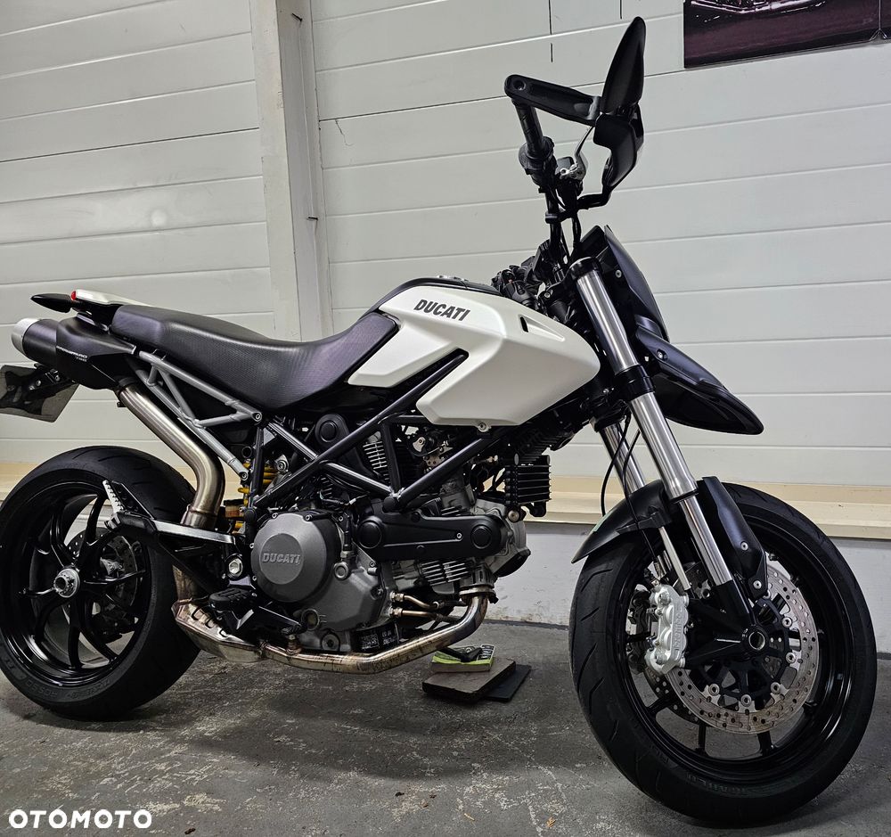 Ducati Hypermotard - 1