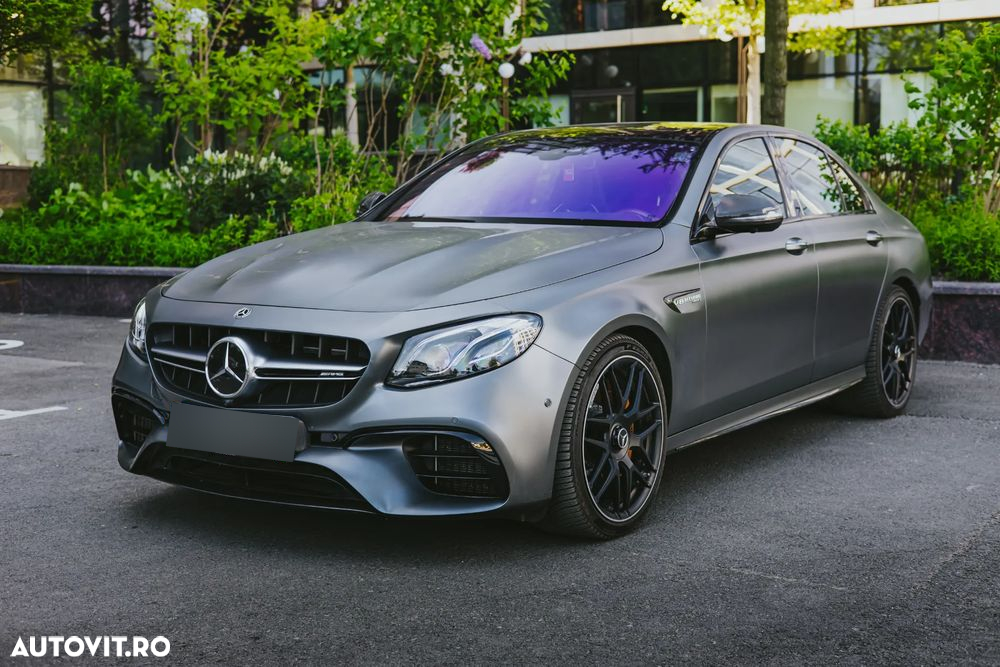 Mercedes-Benz E 63 AMG S 4MATIC Aut. - 8