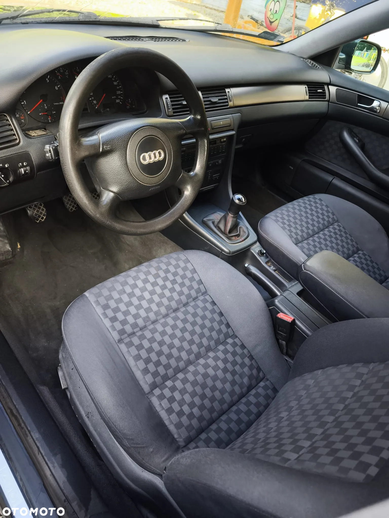 Audi A6 - 12