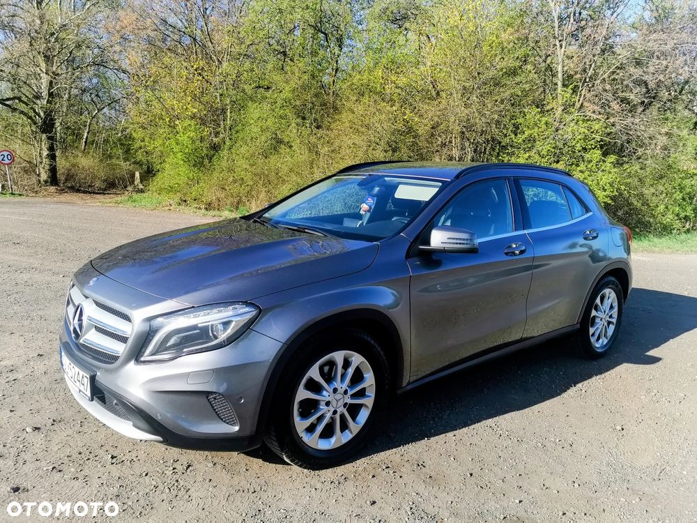 Mercedes-Benz GLA - 3