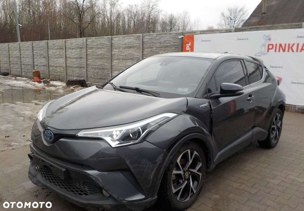 Toyota C-HR - 7