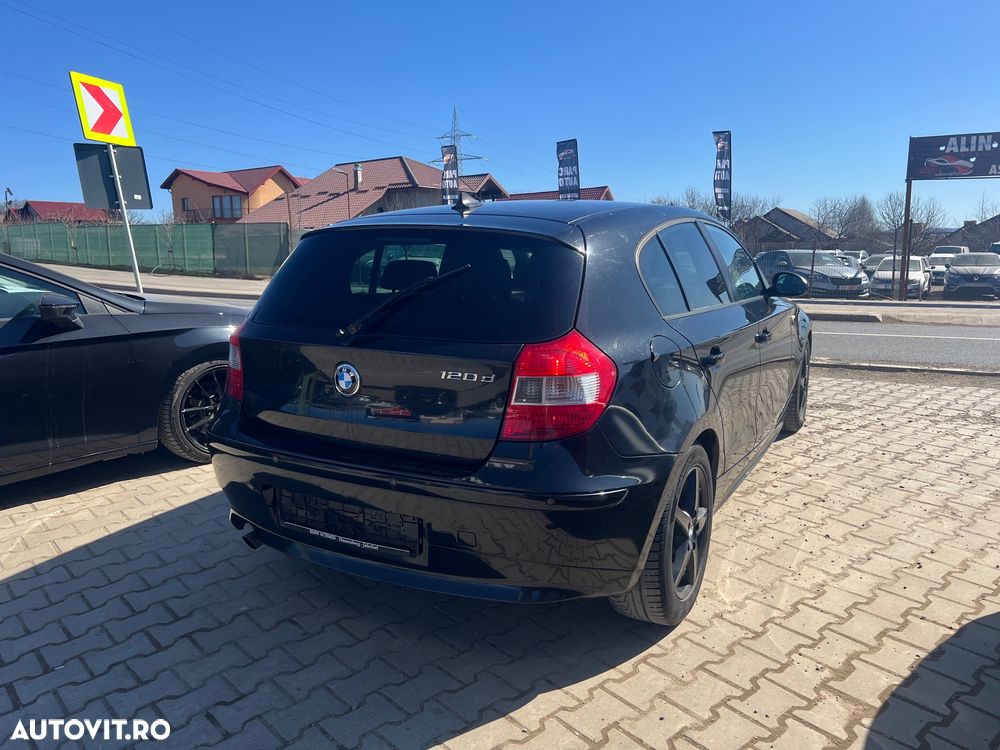 BMW Seria 1 120d - 4