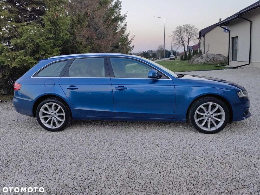 Audi A4 Avant - 2