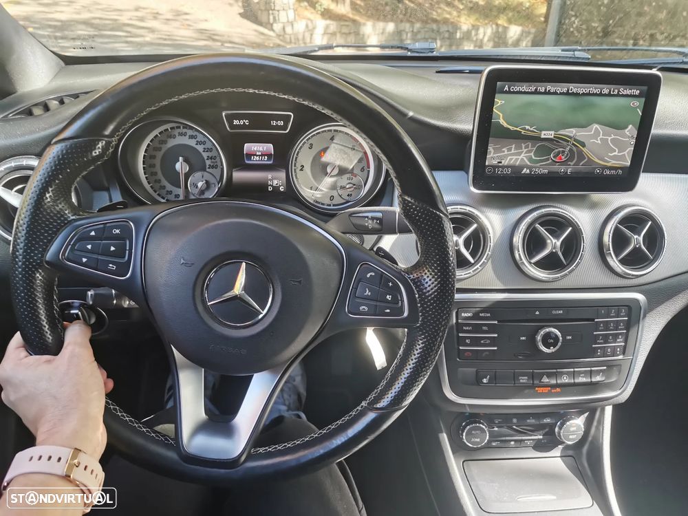 Mercedes-Benz CLA 220 d Shooting Brake Aut. - 8