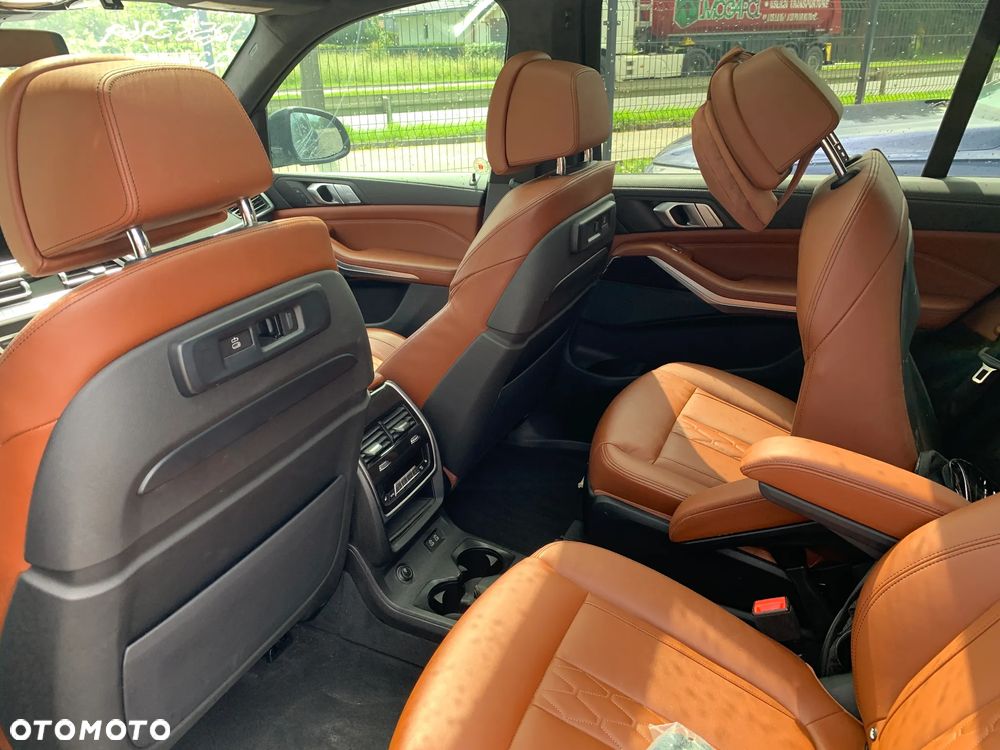BMW X7 - 15