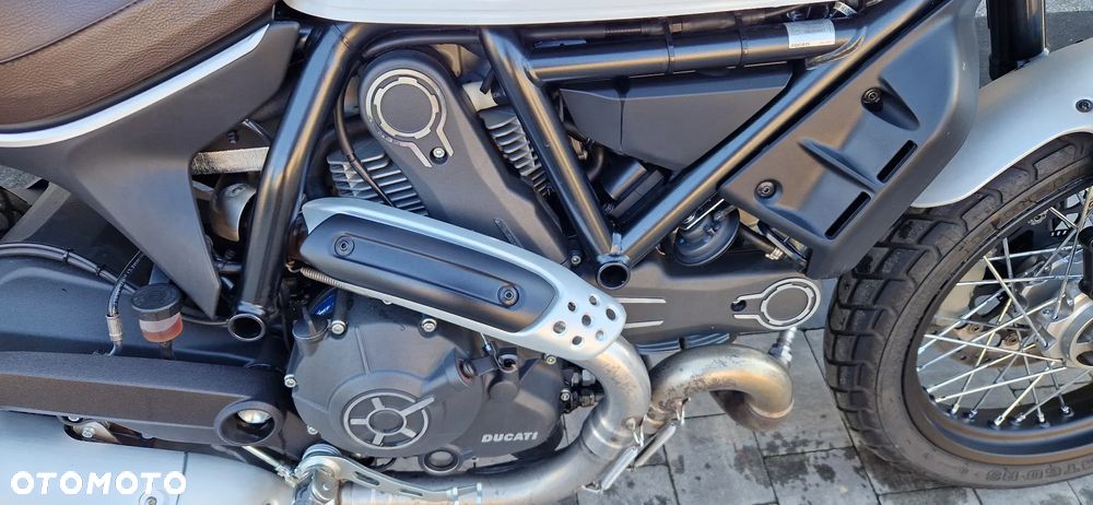Ducati Scrambler - 28