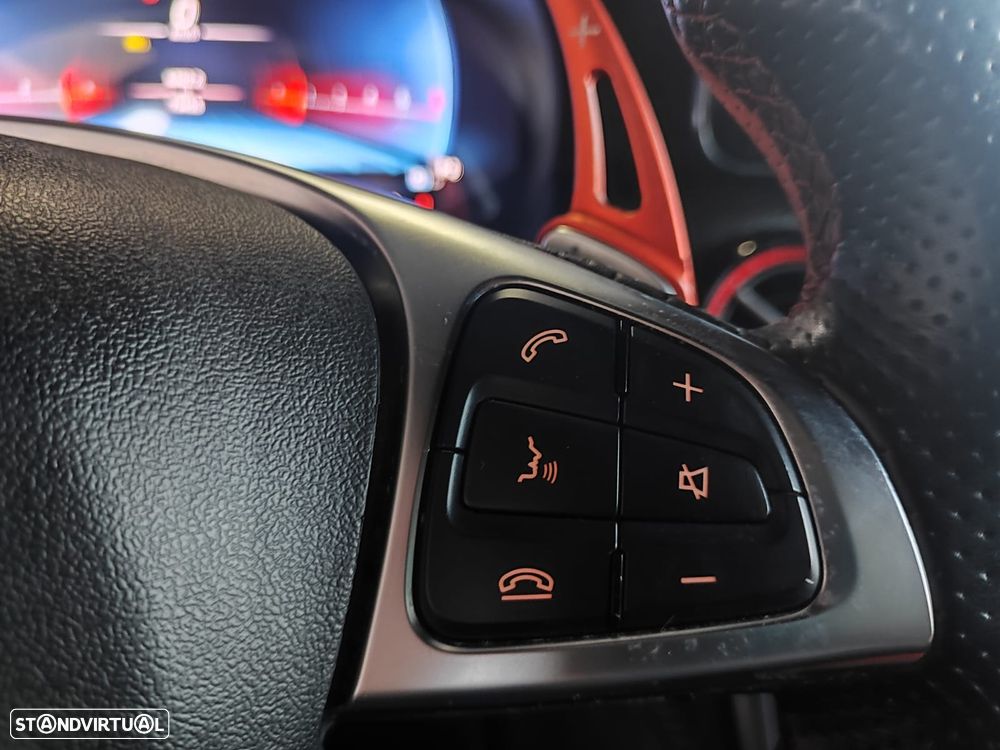 Mercedes-Benz A 45 AMG 4Matic Speedshift 7G-DCT - 26