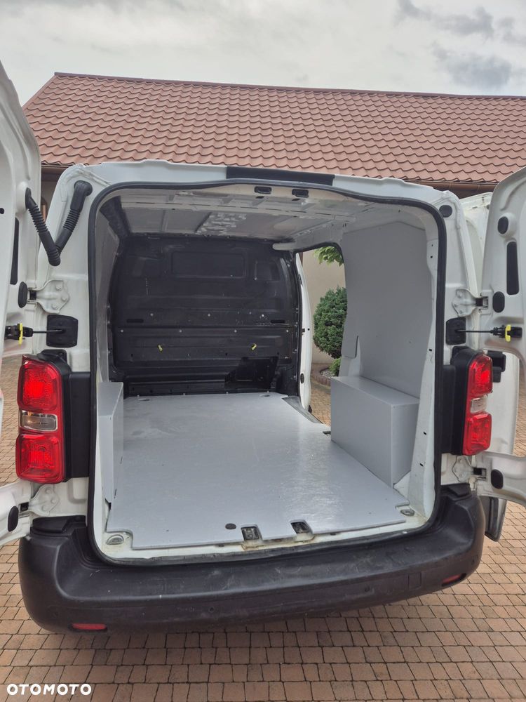 Toyota ProAce Kombi D-4D Medium 2,7t - 2