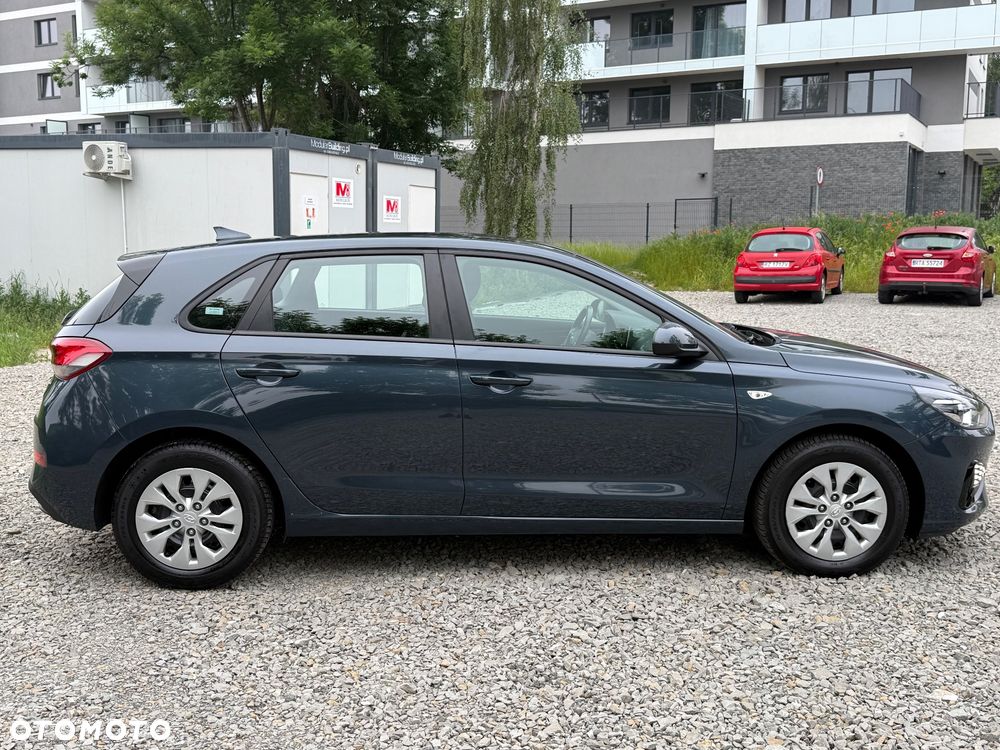 Hyundai i30 1.5 DPI Modern - 6