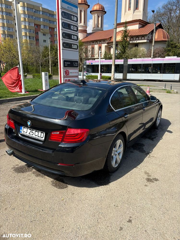 BMW Seria 5 520d - 9