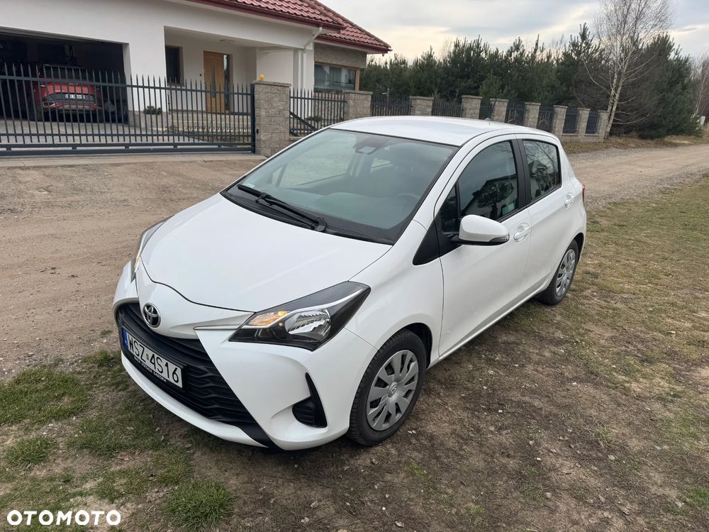 Toyota Yaris 1.0 Active EU6 - 7