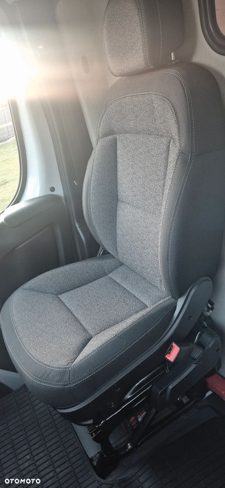 RAM PROMASTER 2500 - 9