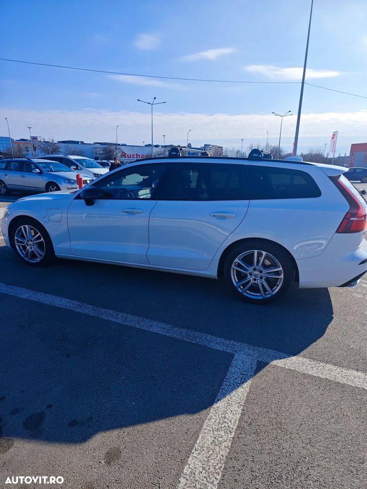 Volvo V60 Recharge T6 AWD AT Core - 14