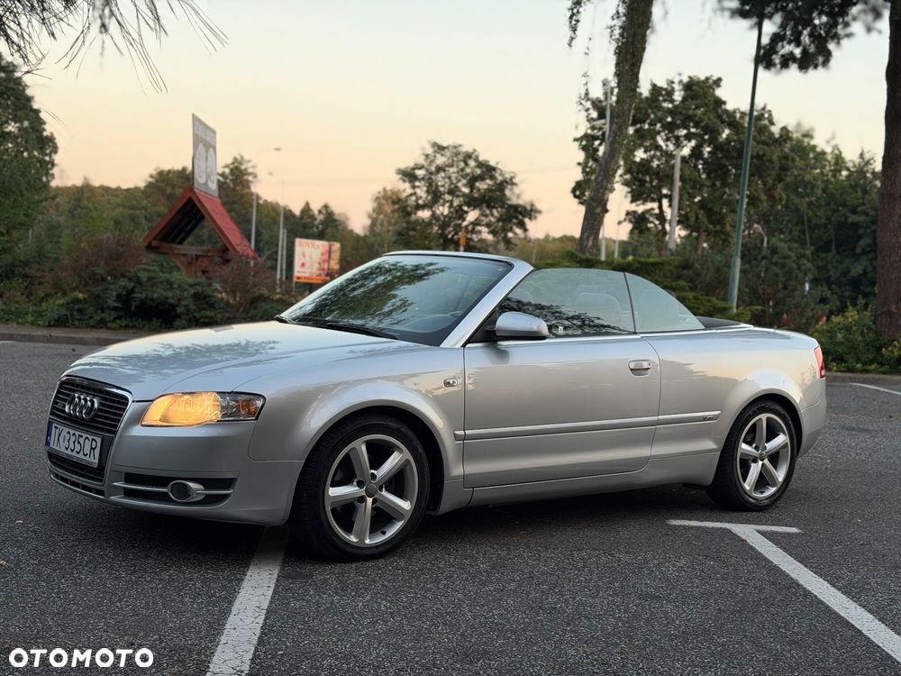Audi A4 Cabrio 2.0 TDI DPF - 7