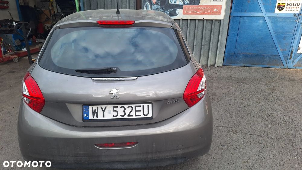 Peugeot 208 82 VTI Active - 9