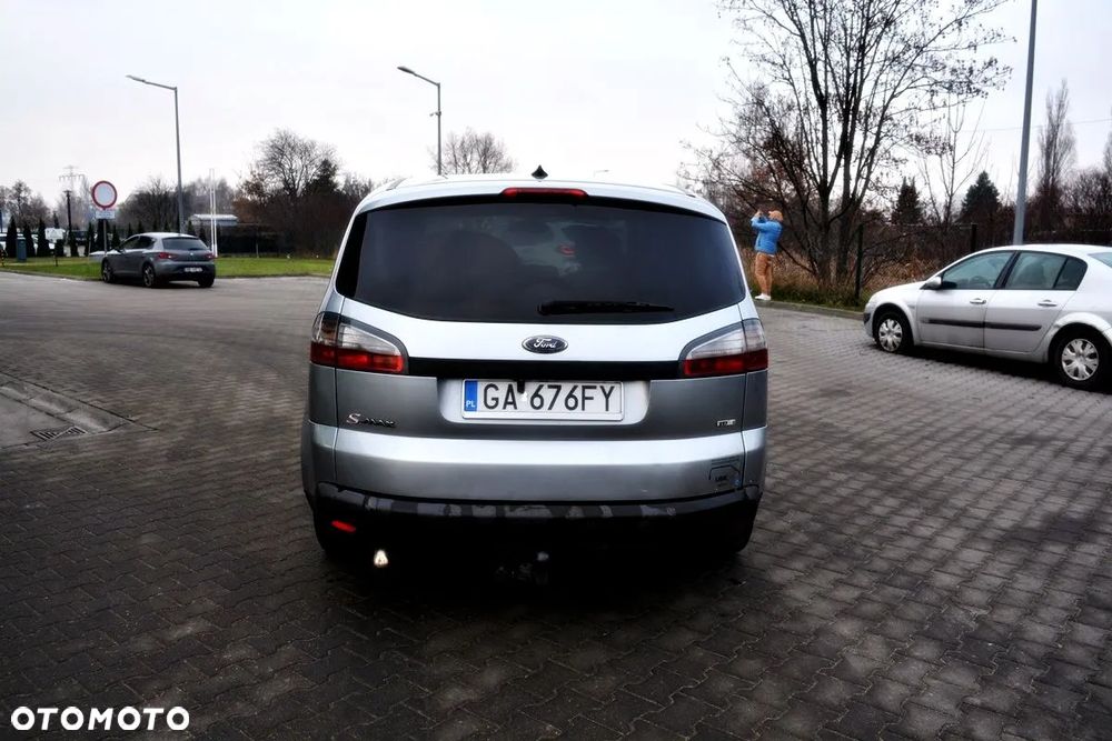 Ford S-Max 2.0 TDCi Titanium - 18
