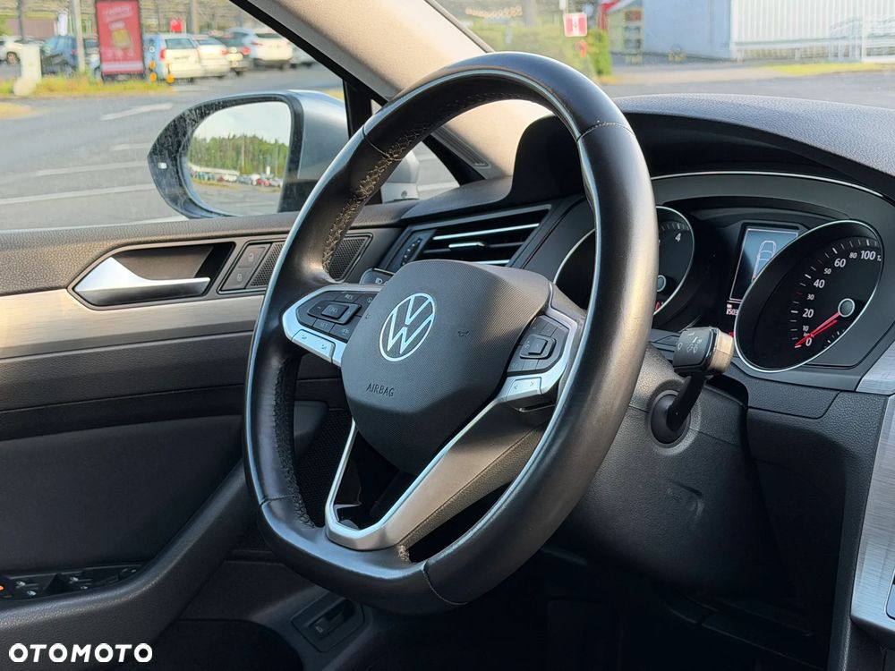 Volkswagen Passat 1.5 TSI EVO Business - 16