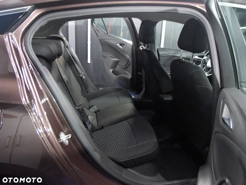 Opel Astra 1.4 Enjoy - 8