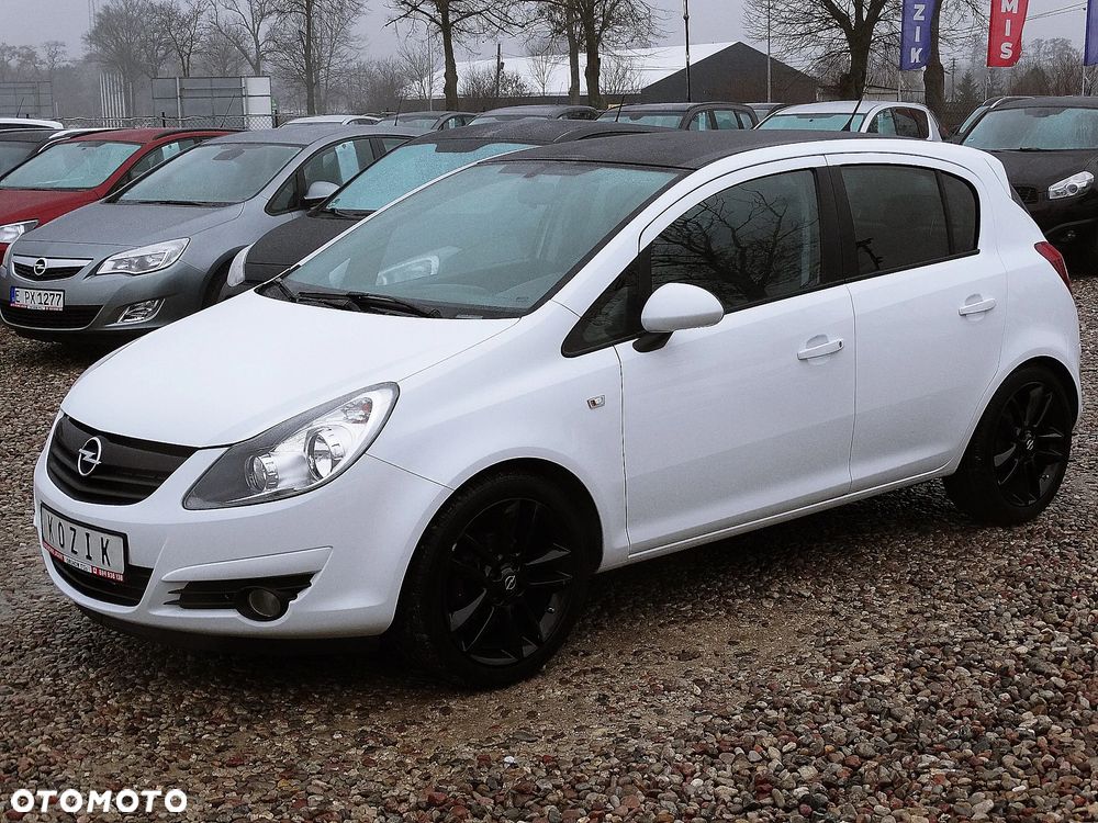 Opel Corsa 1.4 16V Color Edition - 3