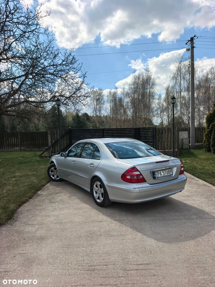 Mercedes-Benz Klasa E - 4