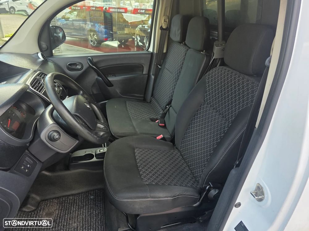 Renault KANGOO - 10