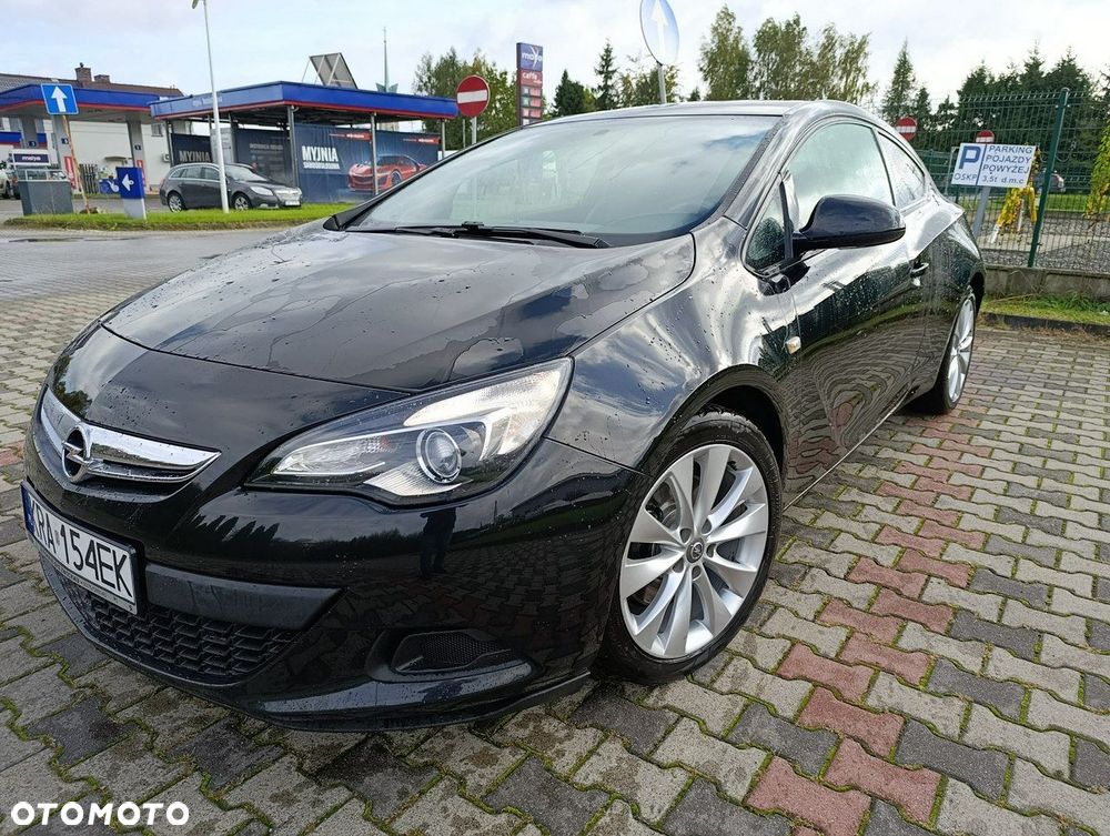 Opel Astra GTC 1.4 Turbo - 4