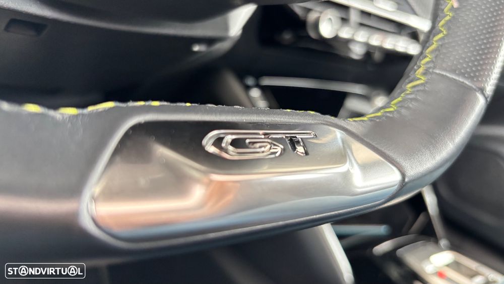 Peugeot 2008 1.2 PureTech GT EAT8 - 7
