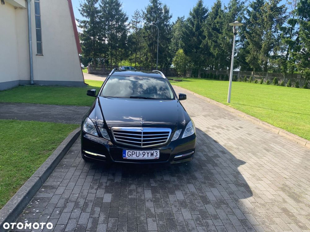 Mercedes-Benz Klasa E 200 BlueEFFICIENCY 7G-TRONIC Avantgarde - 6