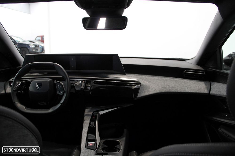 Peugeot 3008 1.2 Hybrid Allure e-DCS6 - 8