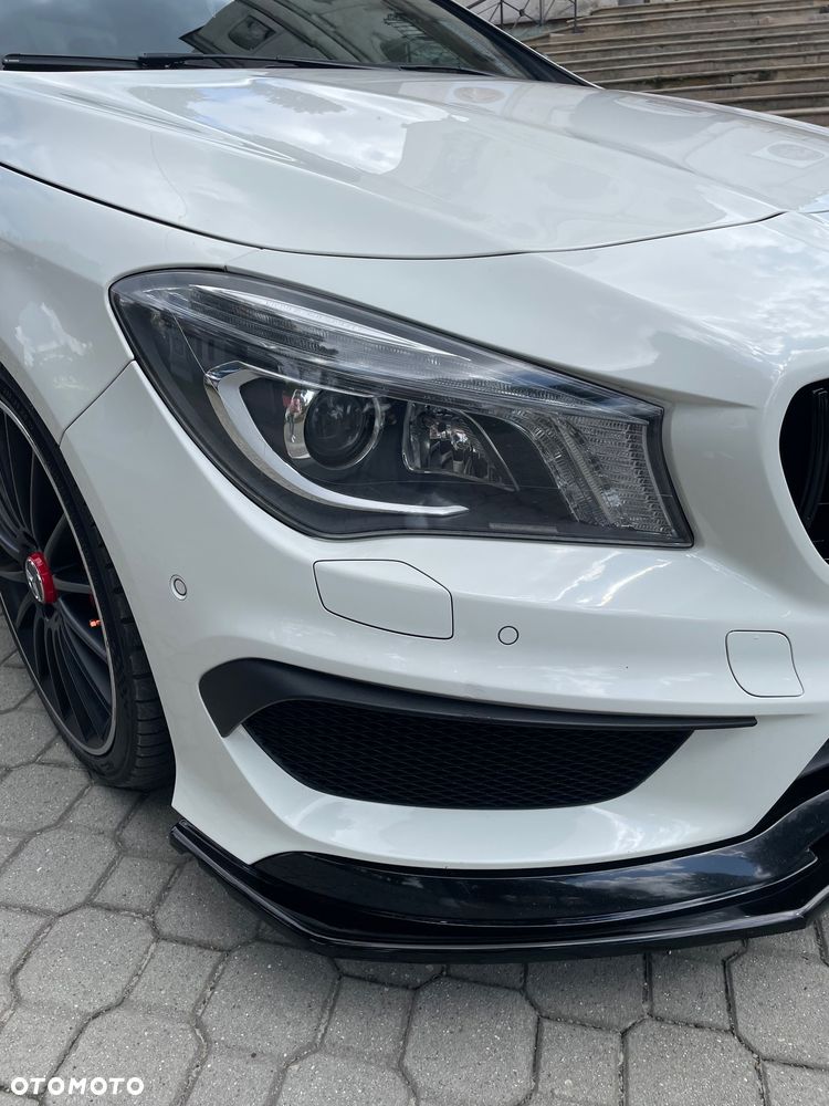 Mercedes-Benz CLA - 10