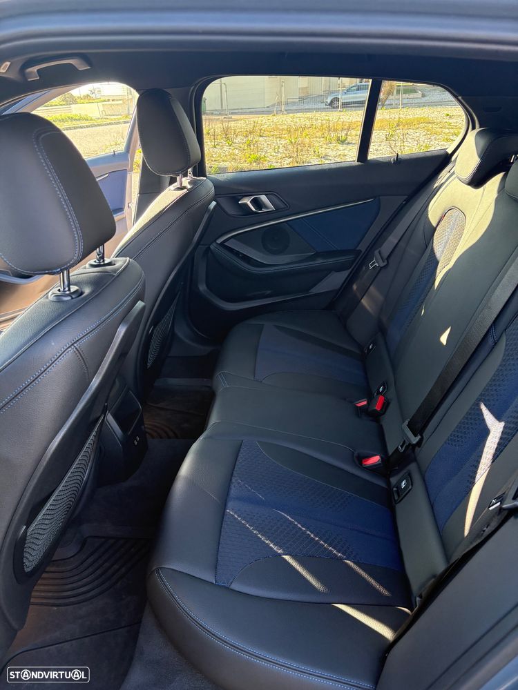 BMW 116 d Pack Desportivo M Auto - 7