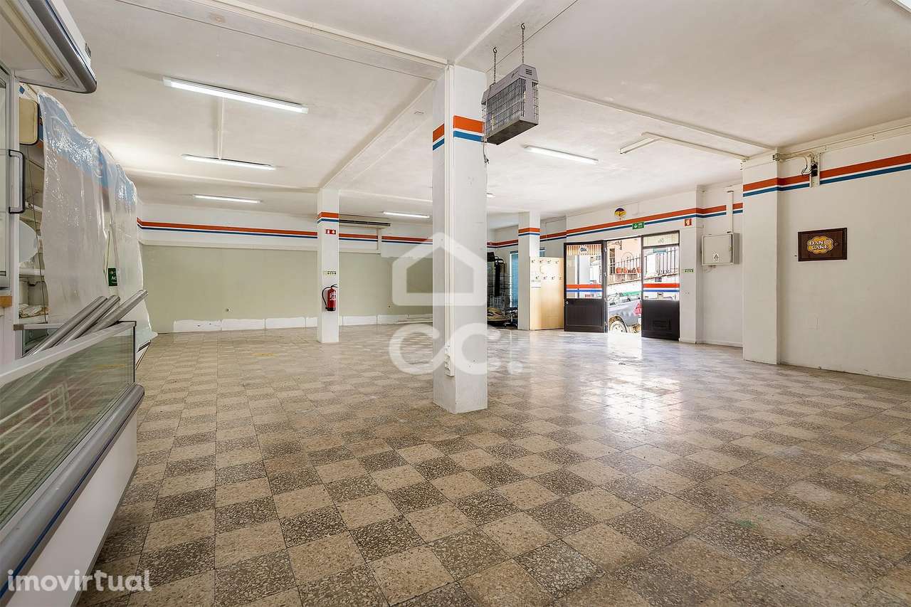Loja Comercial c/ 132m² | Arraiolos, Évora - Grande imagem: 2/11
