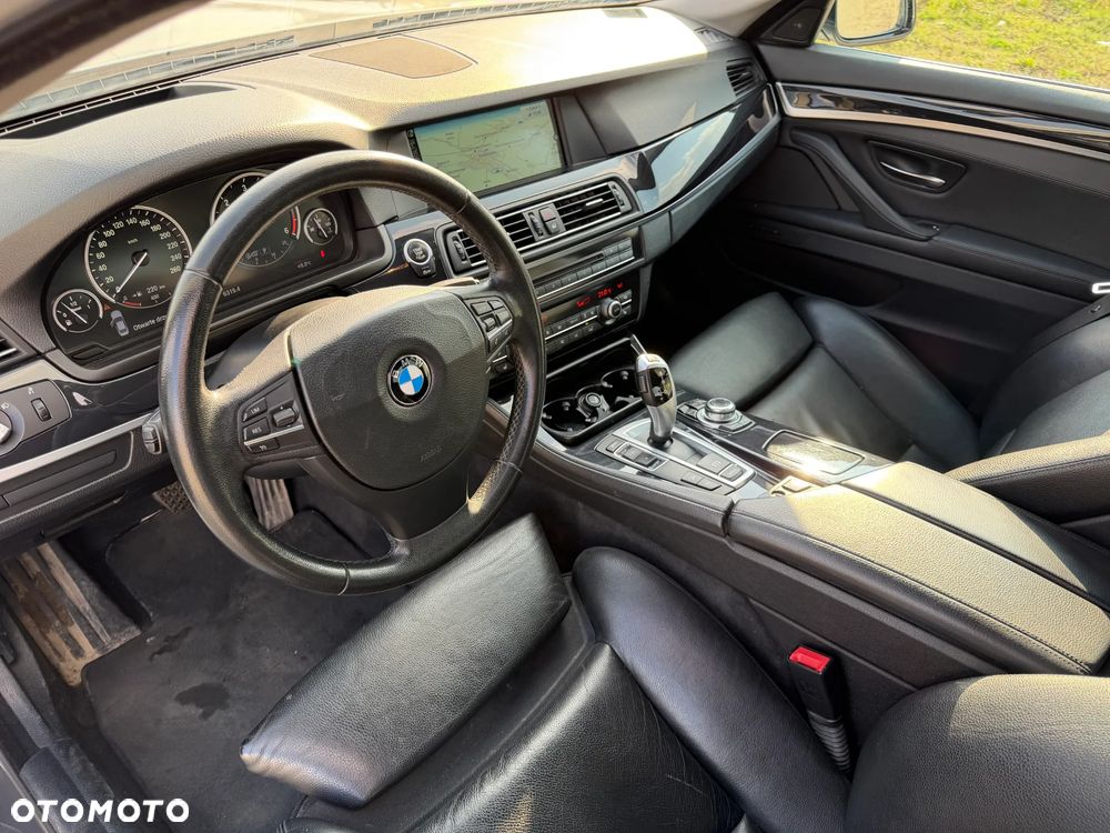 BMW Seria 5 535d xDrive - 8
