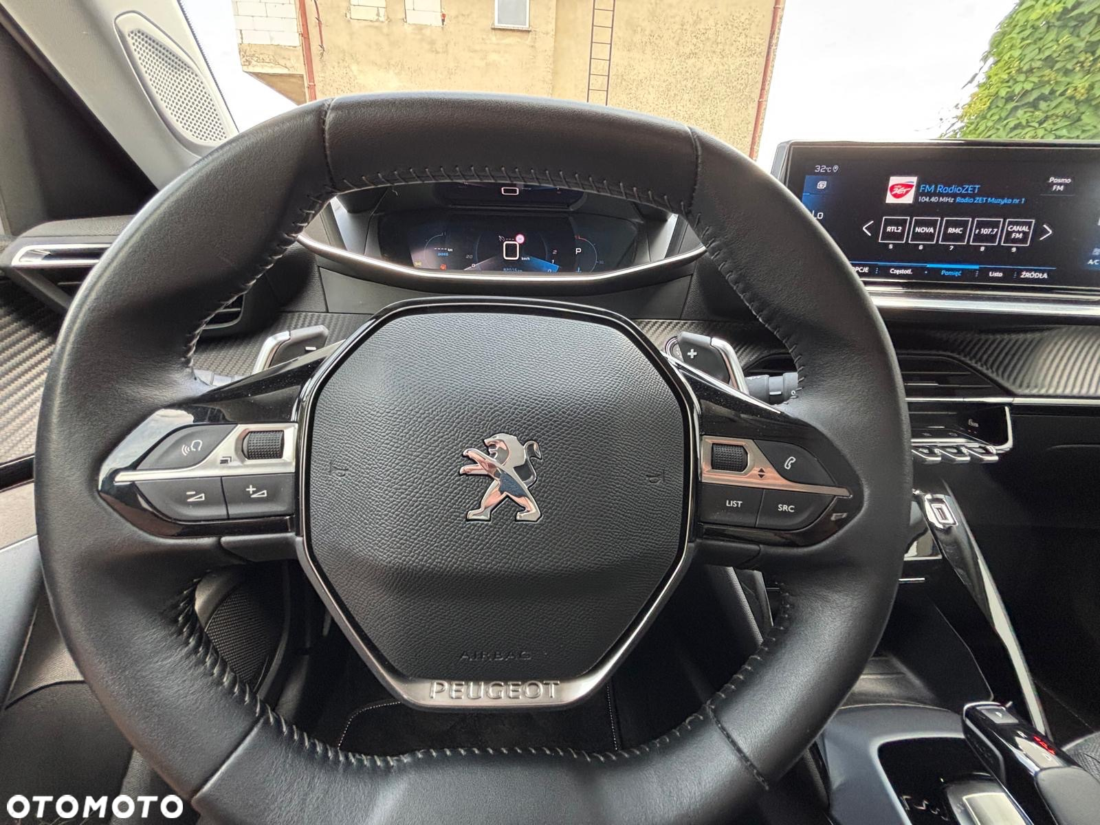 Peugeot 2008 1.5 BlueHDi GT Pack S&S EAT8 - 28