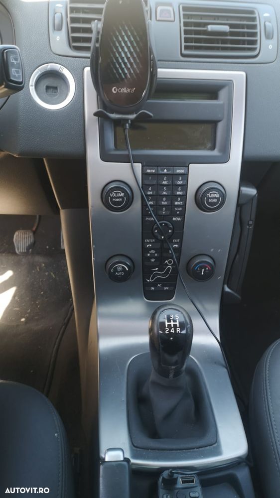 Volvo C30 2.4i Kinetic - 6
