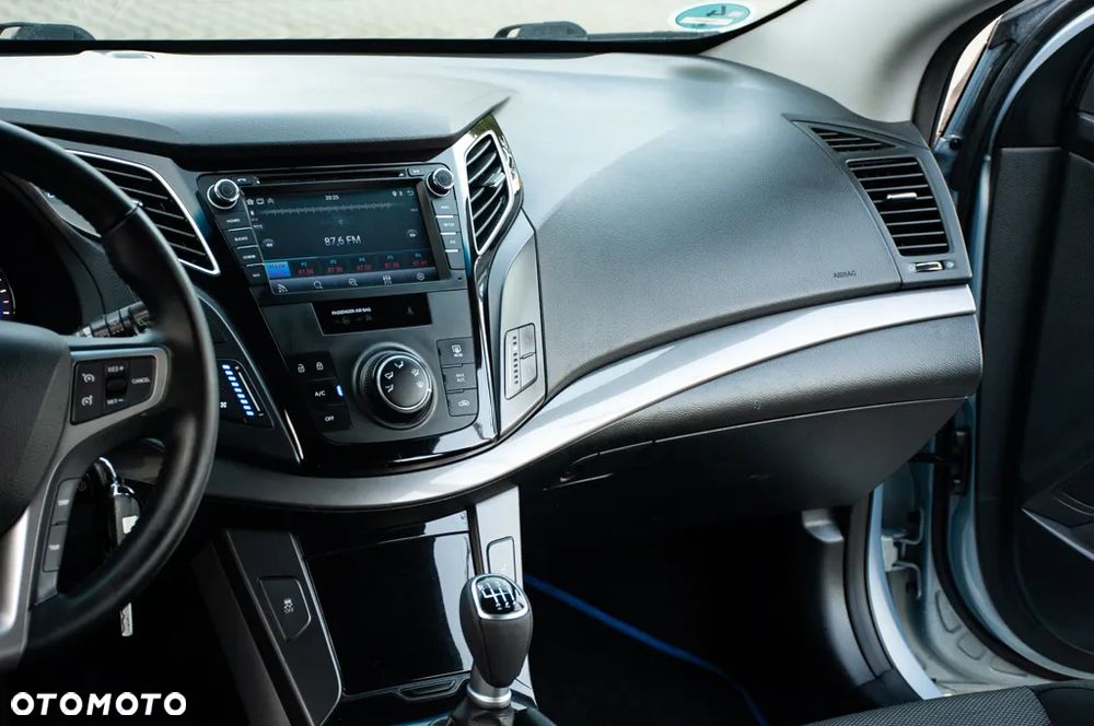 Hyundai i40 i40cw 1.6 Fifa World Cup Edition - 29