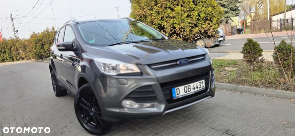 Ford Kuga 1.5 EcoBoost 2x4 Titanium - 22