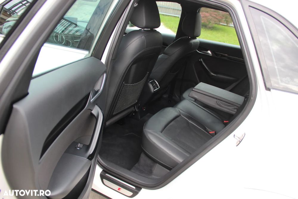 Audi Q3 2.0 TDI Quattro S tronic design - 16