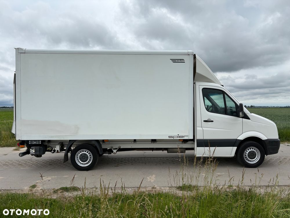 Volkswagen Crafter - 2