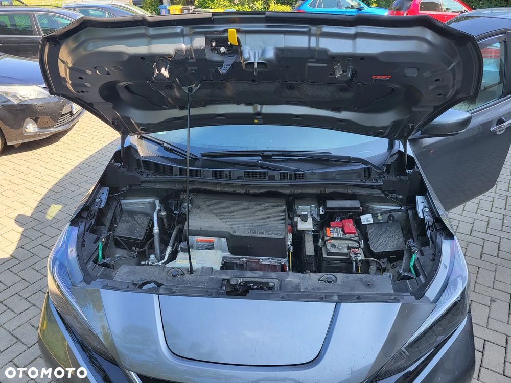 Nissan Leaf 40kWh Visia - 26