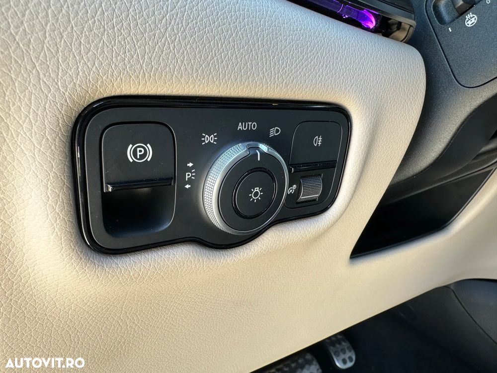Mercedes-Benz V 300 d Combi Lung 237 CP AWD 9AT Avantgarde - 8