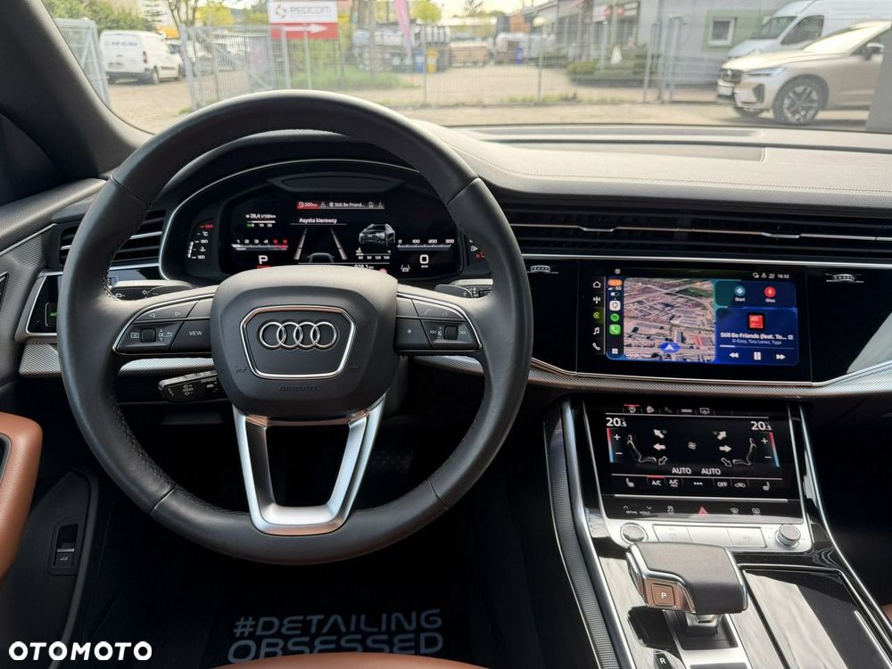 Audi Q8 - 13