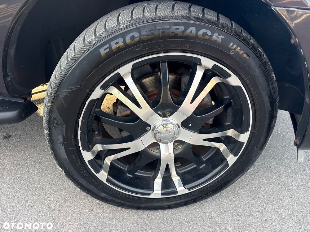 Dodge Durango 5.7 HEMI - 22