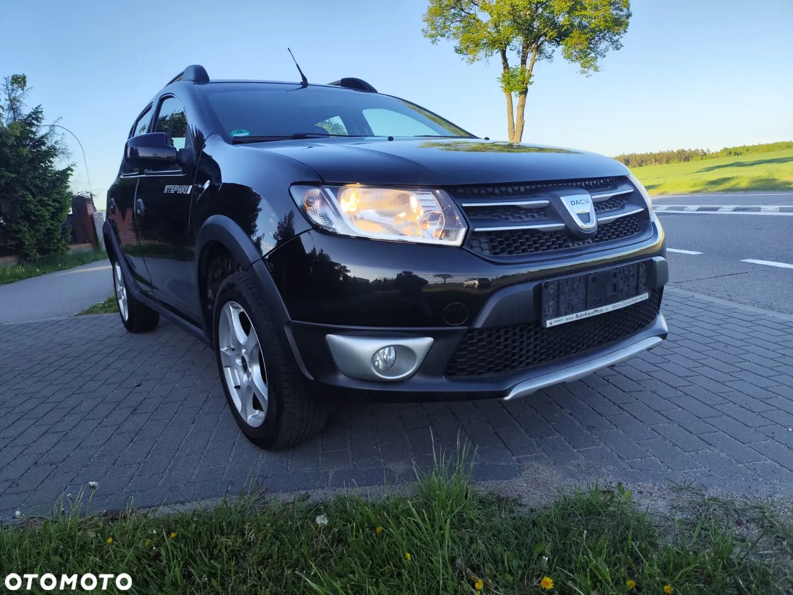 Dacia Sandero Stepway 1.0 TCe Laureate S&S - 19
