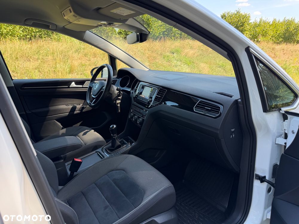 Volkswagen Golf Sportsvan 1.4 TSI (BlueMotion Technology) Highline - 23