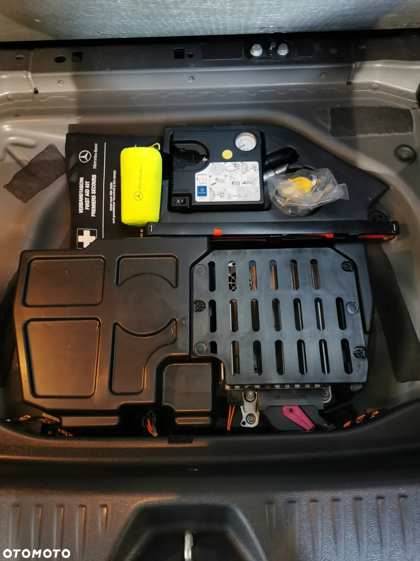 Mercedes-Benz Klasa A 180 Activity Edition - 26