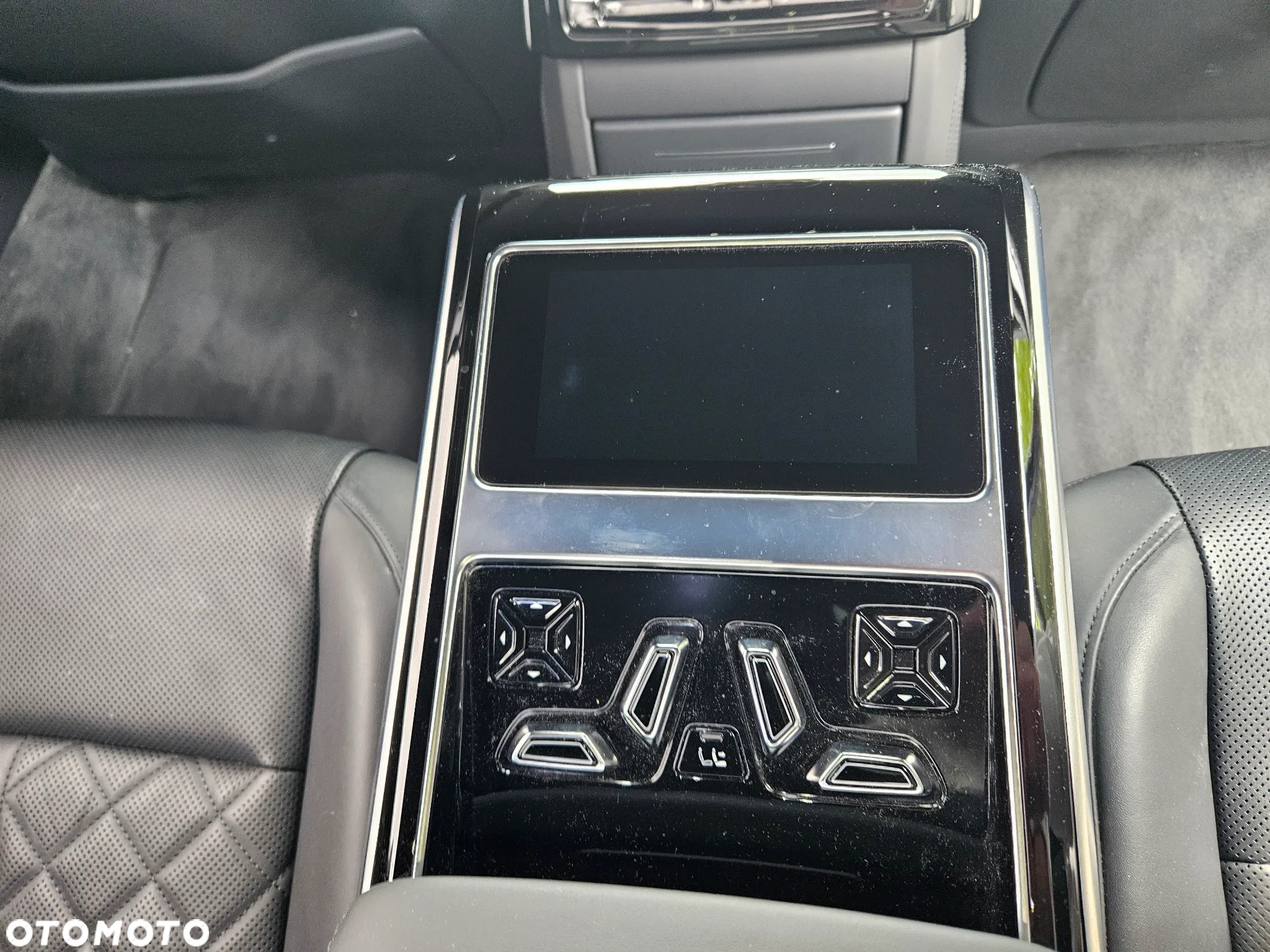 Audi A8 50 TDI quattro tiptronic - 26