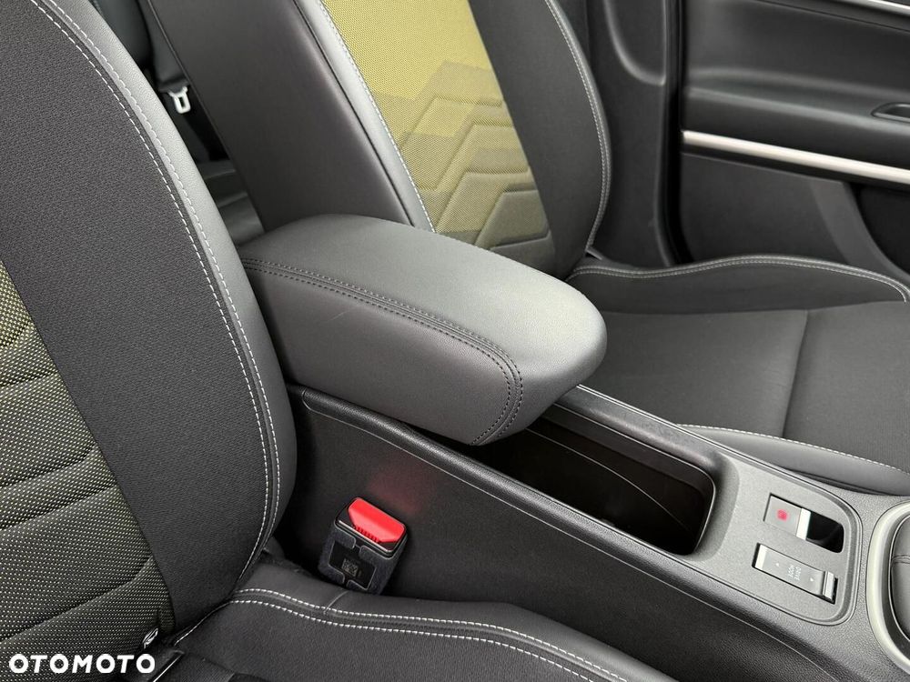 Jeep Avenger 1.2 GSE T3 Altitude FWD - 36