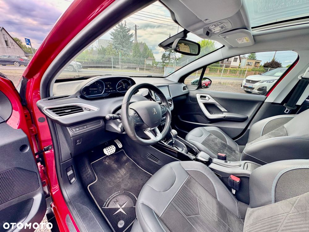 Peugeot 2008 1.2 Pure Tech Crossway S&S EAT6 - 22